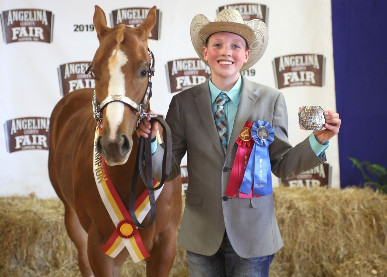 Carson Flowers, Zavalla 4-H